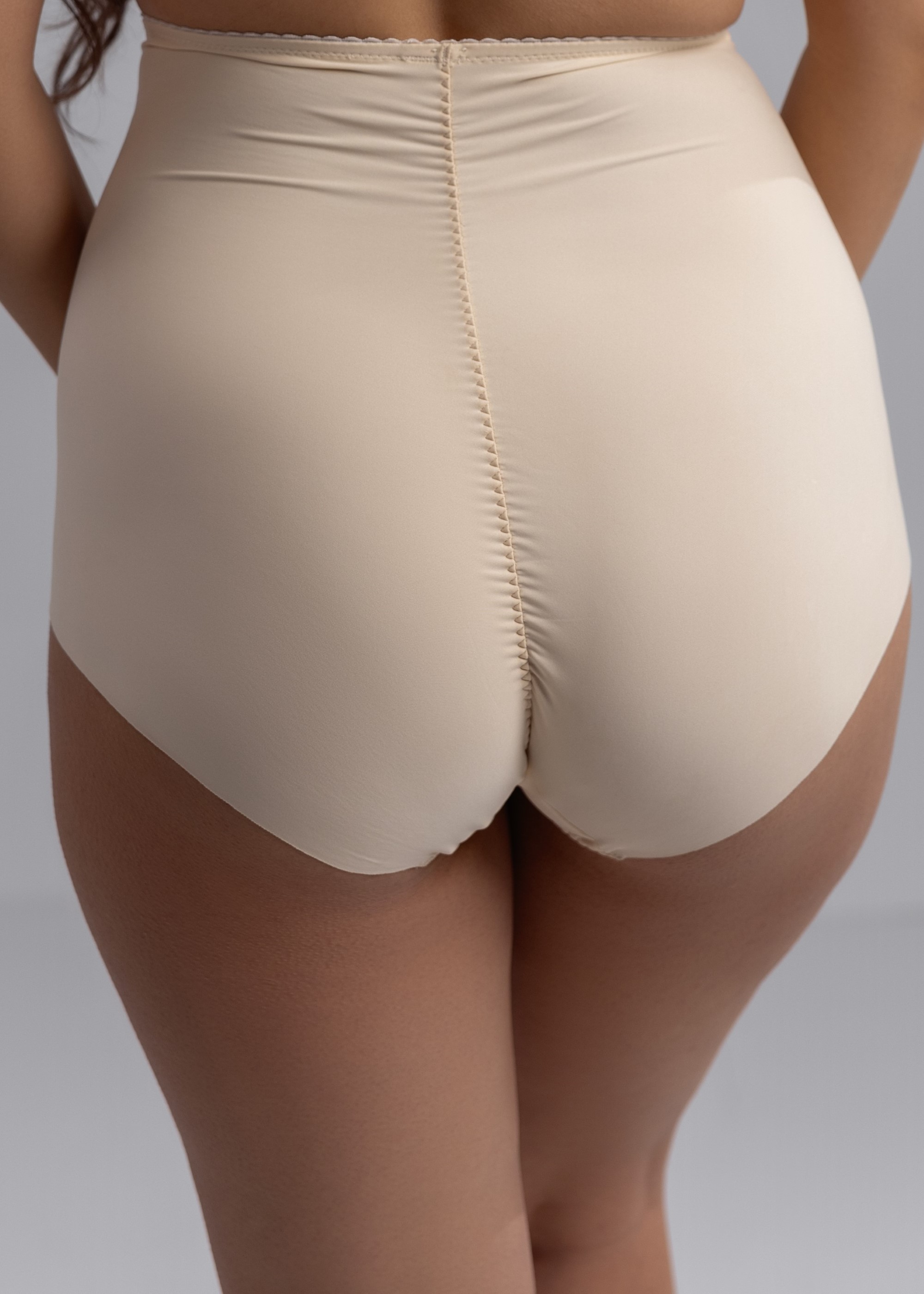 Culotte gainante & invisible