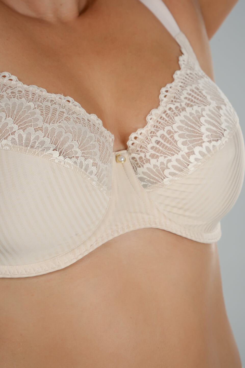 Soutien-gorge maintien en dentelle